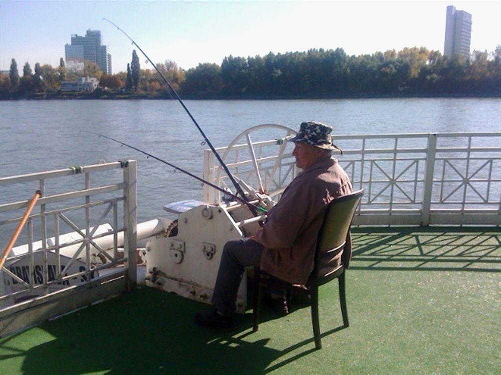 Botel Marina Bratislava Bagian luar foto